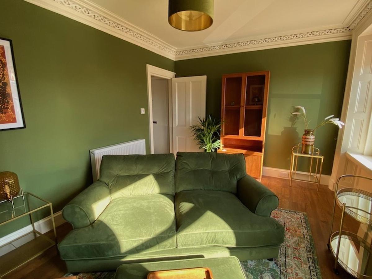 Arbroath Luxury Apartment In Mcm Style Exterior photo